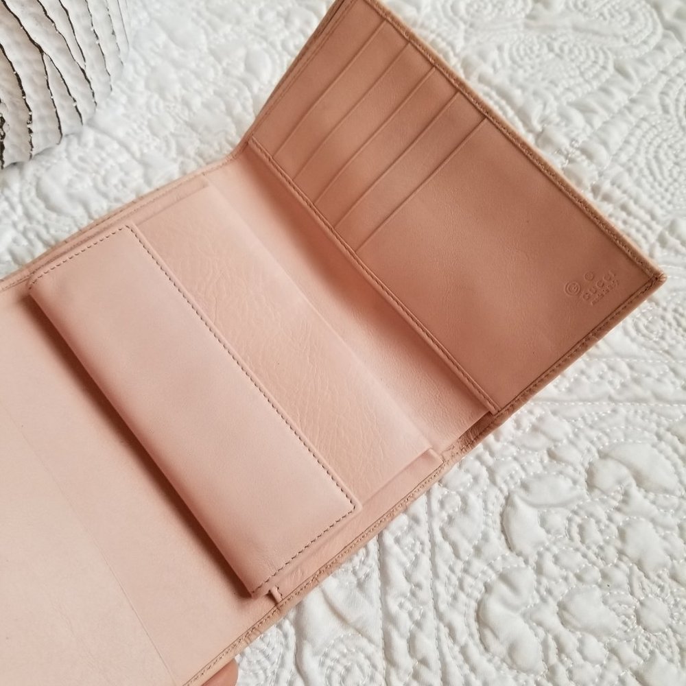 Authentic Gucci Wallet Pink - Picture 2 of 8